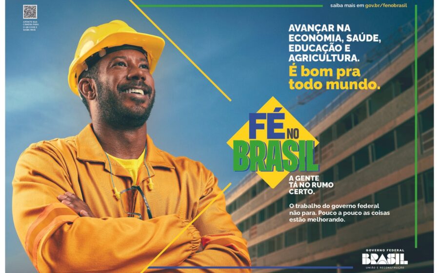 Santuário Nacional de Aparecida lotado de romeiros no feriado de 12 de outubro