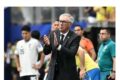 Carlo Ancelotti à beira do campo durante estreia da Seleção Brasileira contra Austrália