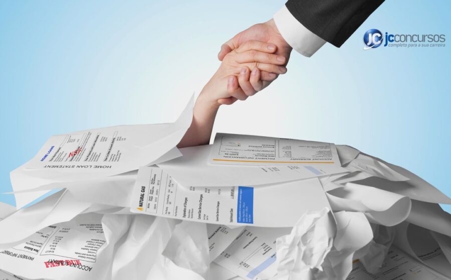 Governo proíbe apostas online no Brasil após R$ 62 bi em dívidas familiares e vício em adolescentes