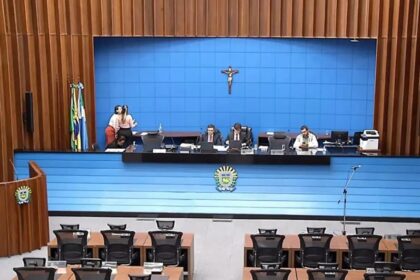 Bispos da Amazônia celebram missa em Manaus, incluindo dom Frei Samuel Ferreira, em vídeo viral sobre soberania