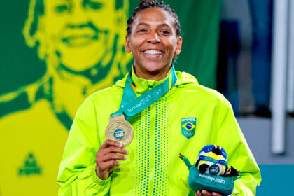 Atletas brasileiros celebram pódio no Mundial Paralímpico de Judô em Tbilisi, Geórgia