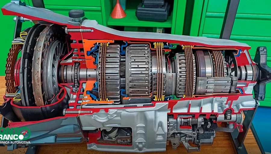 Câmbio automático AL4/DP0 exposto em oficina, modelo problemático em Peugeot 206