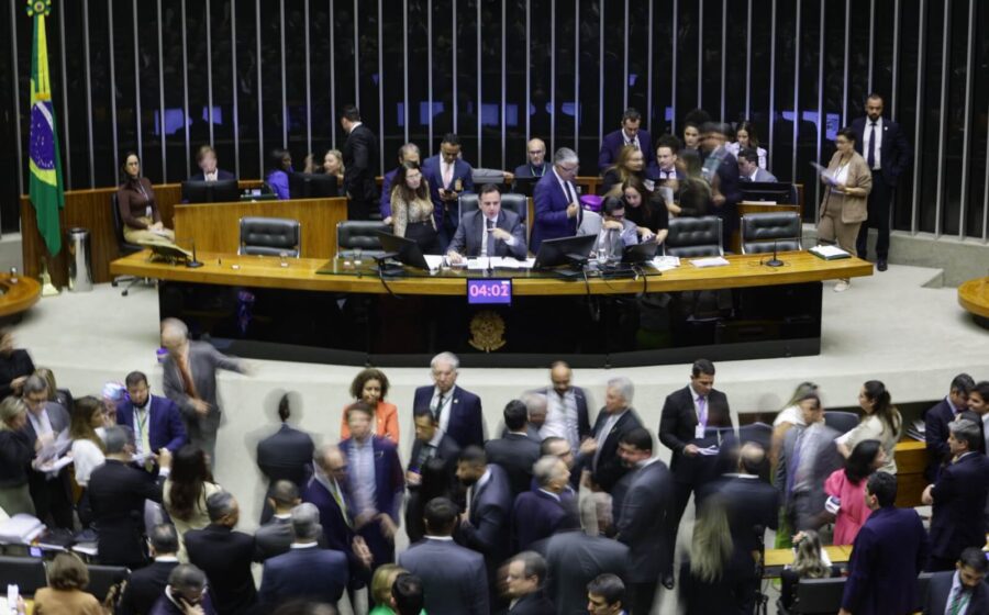 Candidatos ao governo de Pernambuco em debate transmitido pela TV Globo e g1