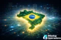 Bandeira da Europa quebrando correntes de logos Big Tech rumo a software livre