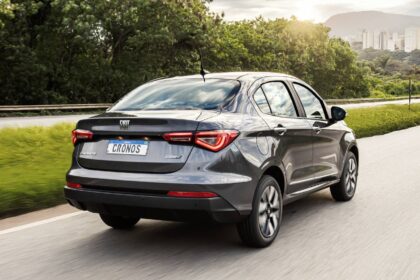Fiat Cronos Drive 1.0 com desconto de R$ 30 mil no programa Move Brasil