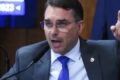 Flávio Bolsonaro em coletiva sobre ação judicial envolvendo Nossa Senhora Aparecida