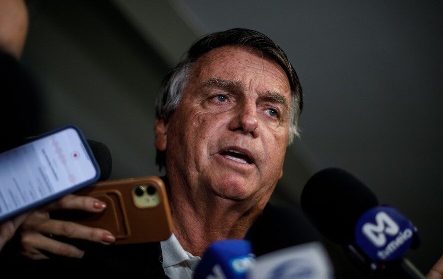 Plenário do TSE com ministros em sessão de julgamento de ações eleitorais
