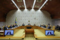 Jatinho particular vinculado a investigados por fraude no INSS usado por Flávio Bolsonaro e Alexandre de Moraes