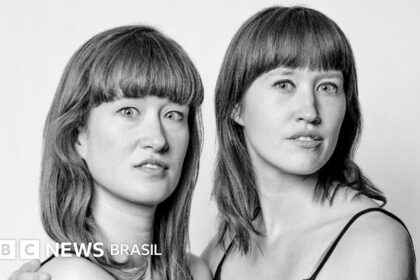 Sachês e gomas de nicotina com ícones de cérebro e raio simbolizando biohack para foco cognitivo