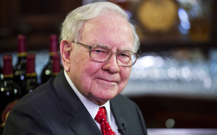 Howard Buffett em posse como presidente do conselho da Berkshire Hathaway, Omaha 2026