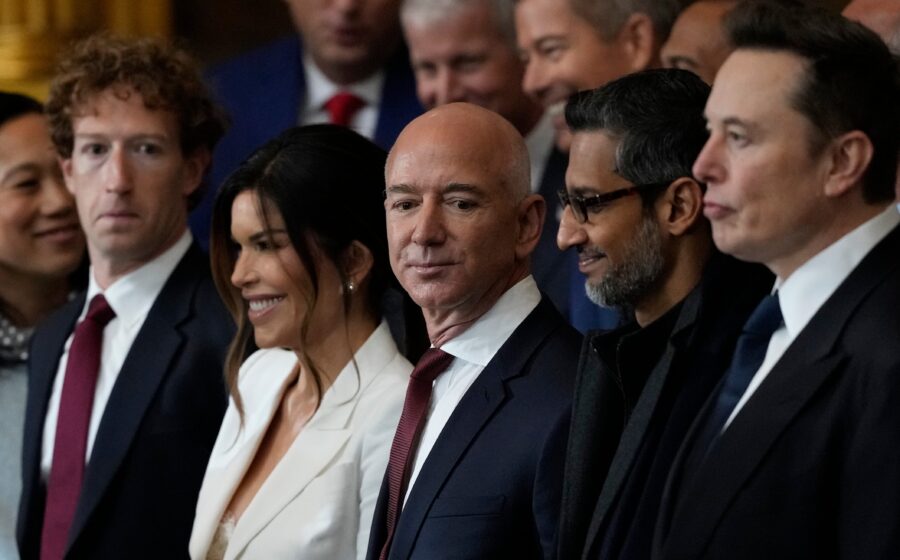 Donald Trump e Xi Jinping em jantar de Estado na Casa Branca com CEOs de tecnologia como Elon Musk, Jeff Bezos e Sam Altman