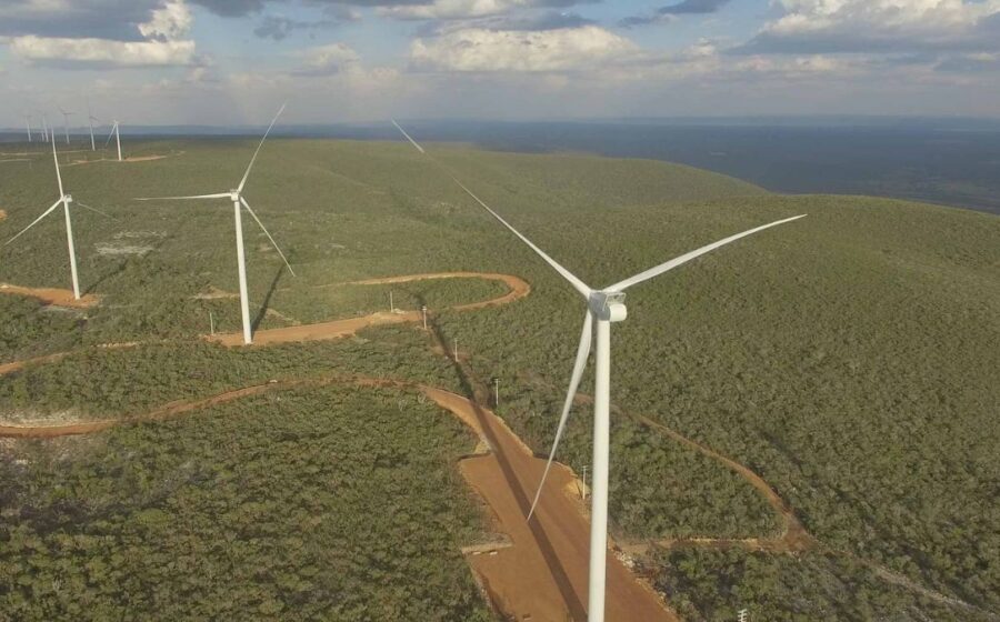 Parque eólico offshore He Dreiht no Mar do Norte com 64 turbinas eólicas gerando 960 MW sem subsídios
