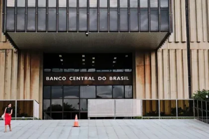 Presidente do Brasil assina nomeações para diretoria do Banco Central em cerimônia oficial no Palácio do Planalto