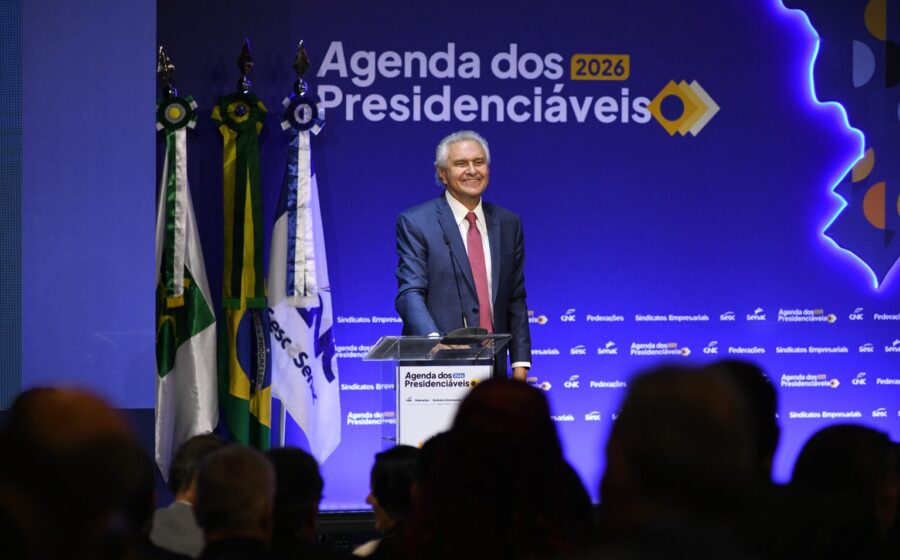 Candidatos à presidência em eventos de campanha: encontros com empresários, visitas industriais e carreatas no interior