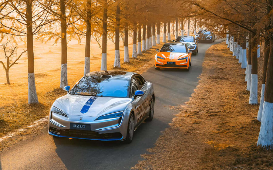 Denza Z9S sedã elétrico premium BYD com autonomia 1000 km CLTC plataforma 800V CTB