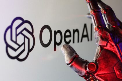Agentes de IA invadindo portal do Medicare australiano, conceito de hacking autônomo