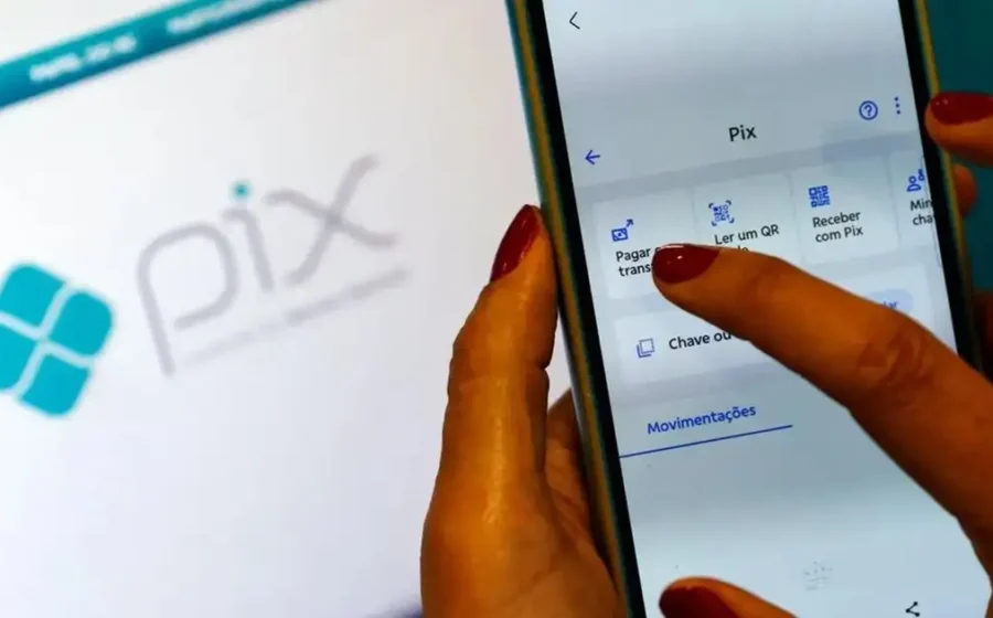 Ilustração do Pix 2027 com símbolos de salário automático, cobrança híbrida e expulsão de bancos