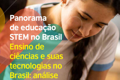 Professores em sala de aula com tecnologia, simbolizando desafio da formação continuada em STEM no Brasil