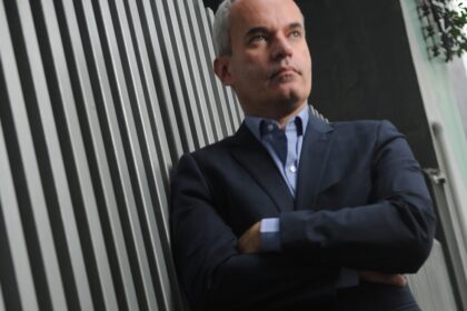 Grupo de economistas e ativistas apresenta manifesto "Vida em Conta" sobre desigualdade econômica no Brasil