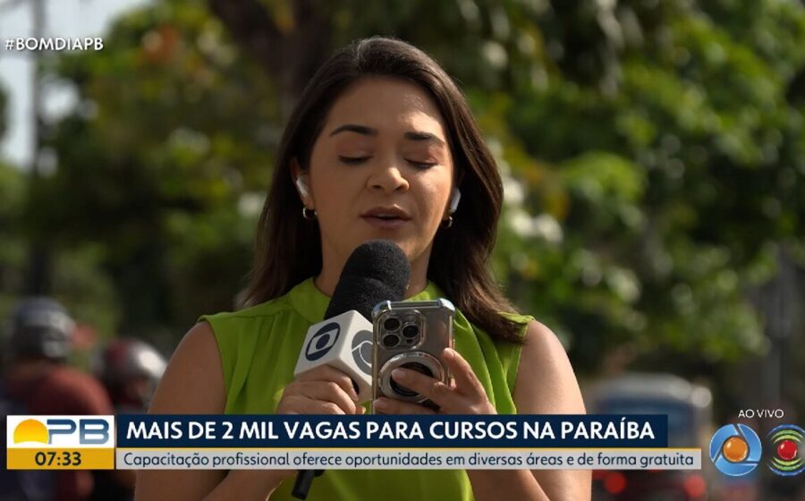 Mapa da Paraíba destacando vagas de emprego em Campina Grande, João Pessoa e Patos com ícones de contratação