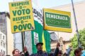 Campanha eleitoral 2026 nas ruas do Paraná com apoiadores e candidatos a governador
