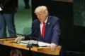 Gráfico de alta do petróleo Brent acima de US$ 107 com tensão Trump-Irã