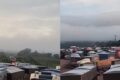 Caminhões elétricos XCMG E7-95T da frota Navarini carregando grãos no Brasil