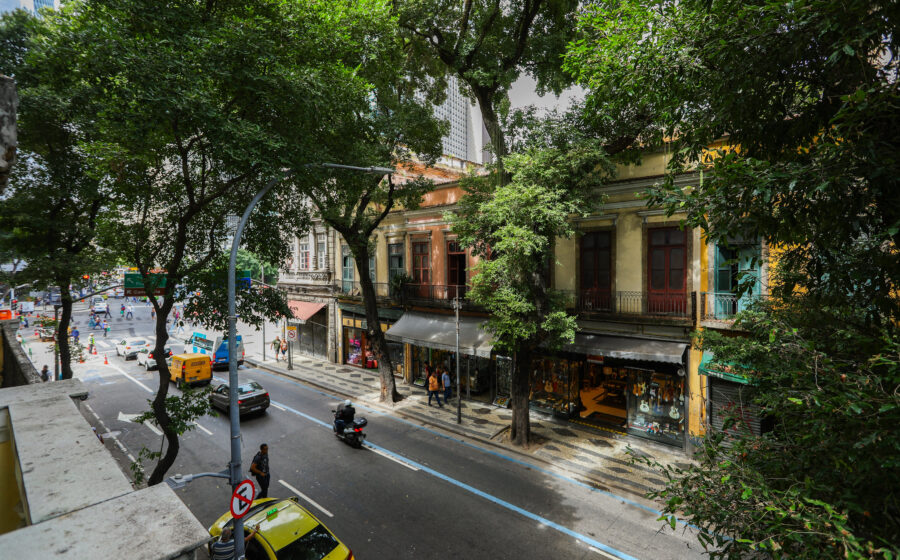 Rua da Carioca no Centro do Rio com nove brewpubs artesanais do Polo Cervejeiro