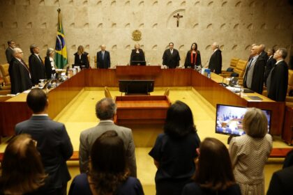 Prefeito Adail Pinheiro retorna ao cargo após decisão do STF na Operação Dinastia do Lago