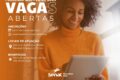 Estudantes em ambiente profissional com logotipo Senac-MA e texto "56 vagas de estágio R$ 972"
