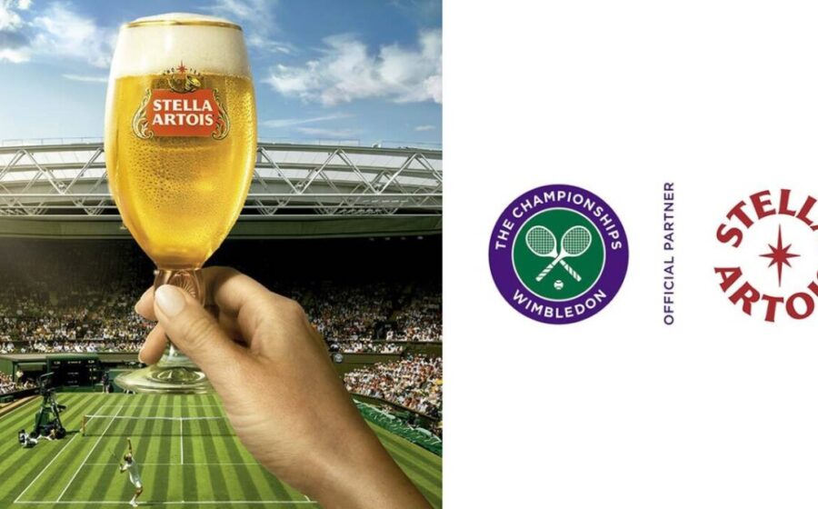 Logo Stella Artois sobre fundo Champions League com taça e bola de futebol