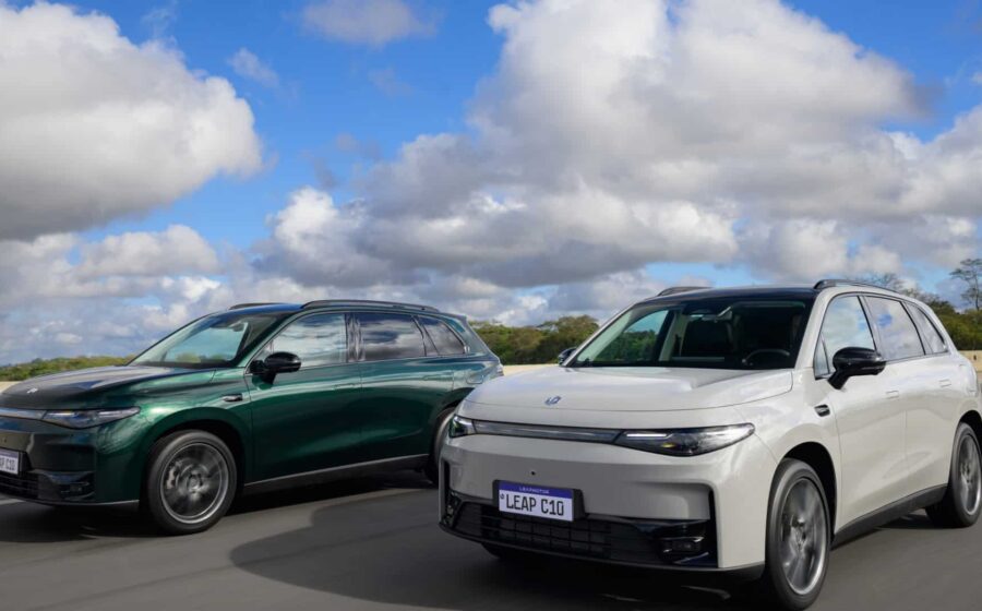 Leapmotor hatch e SUV elétricos compactos lado a lado, lançamentos 2027 Brasil Stellantis