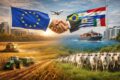 Mapa da Europa e América do Sul unidos por aperto de mão, bandeira da Polônia ao fundo e balança da justiça