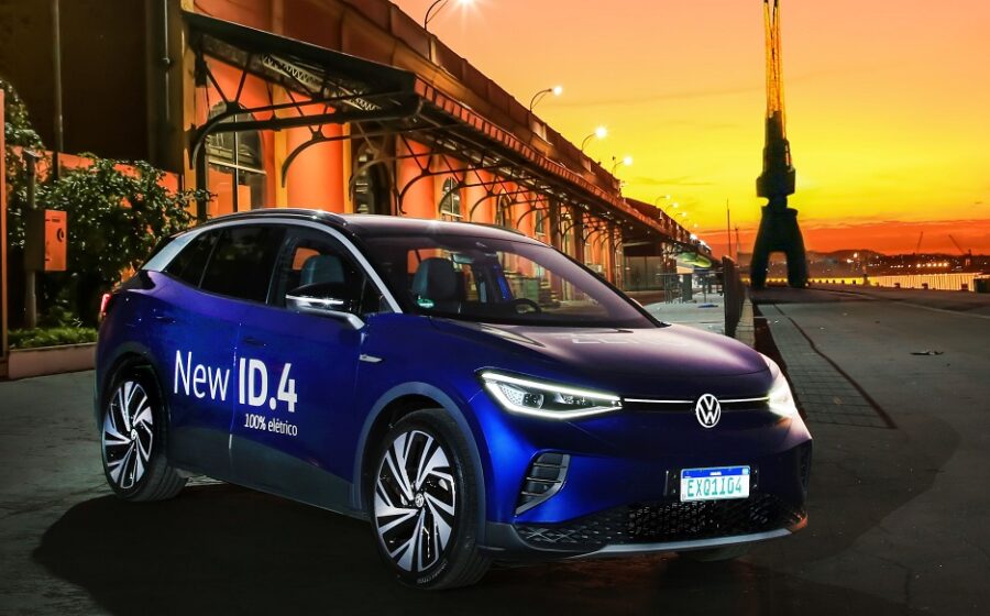 Volkswagen ID.4 elétrico e protótipo ID.Tiguan 2027 lado a lado