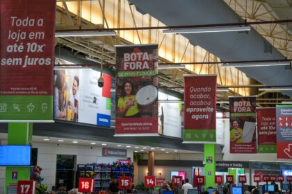 Governo anuncia restrições a apostas online com varejo e construção civil comemorando, mas preocupados com prejuízos já causados