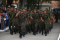 Especialistas do Exército em centro de operações durante exercício Guardião Cibernético com telas de monitoramento digital