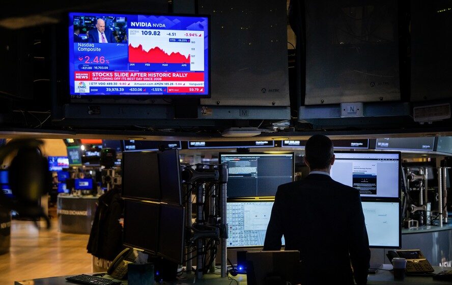 Gráfico mostra fluxo recorde de US$ 942 bi de investidores estrangeiros em ações dos EUA, maior volume em 4 décadas