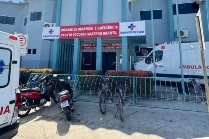 Hospital moderno com selo de qualidade Anvisa e alerta de multa de R$ 5 mil por dia