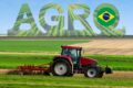 Equipe da WMcCann apresentando estratégia de marketing para o agronegócio com logotipo John Deere