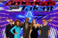 Wu Yufei dança com robôs humanoides Unitree no palco do America's Got Talent