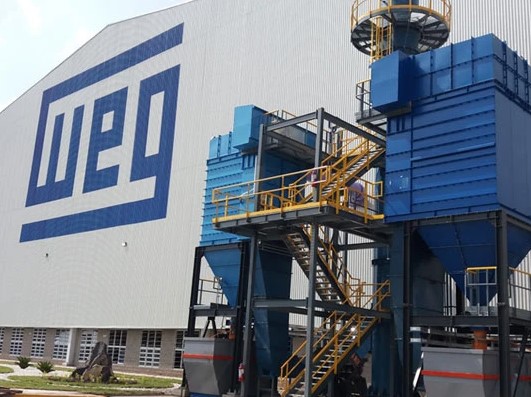 Fábrica da WEG em construção para sistemas de armazenamento de energia em baterias (BESS) em Itajaí, SC