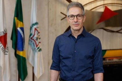 Romeu Zema apresenta plano com saída do Brics e fim da CLT