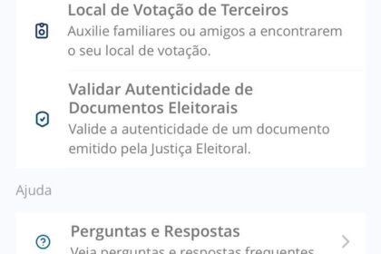 Smartphone exibindo o aplicativo e-Título 2026 com título de eleitor digital e foto validada pela Justiça Eleitoral