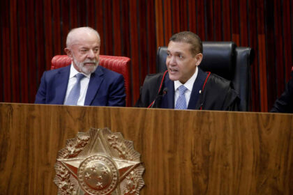 Ministro Nunes Marques lacra urnas eletrônicas no TSE antes do segundo turno 2022
