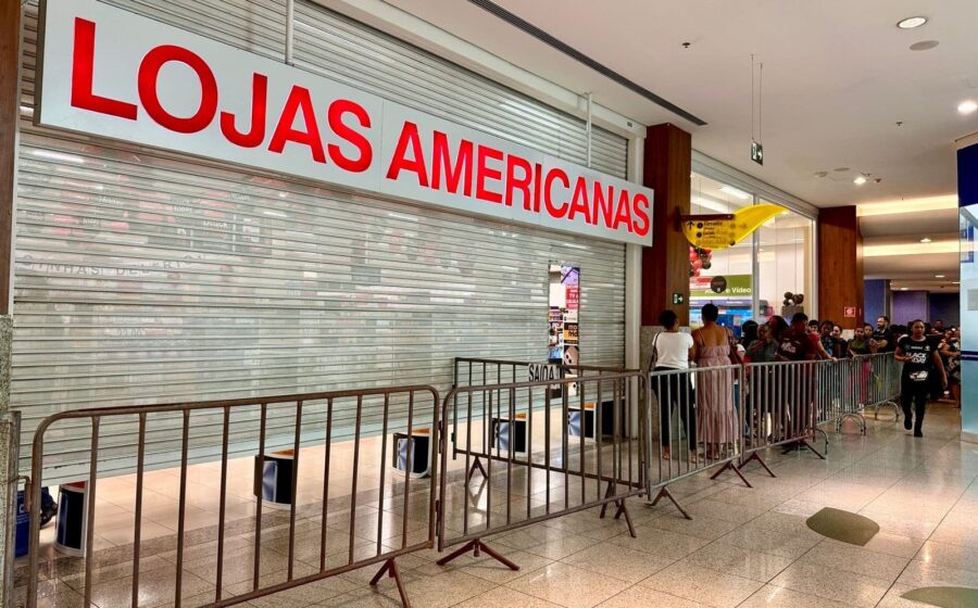 Gráfico de ações da Americanas (AMER3) mostrando alta de 22% após fim da recuperação judicial