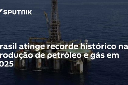 Plataforma de petróleo brasileira no mar com texto sobrepondo: Brasil atinge 6,1 milhões de barris/dia recorde histórico