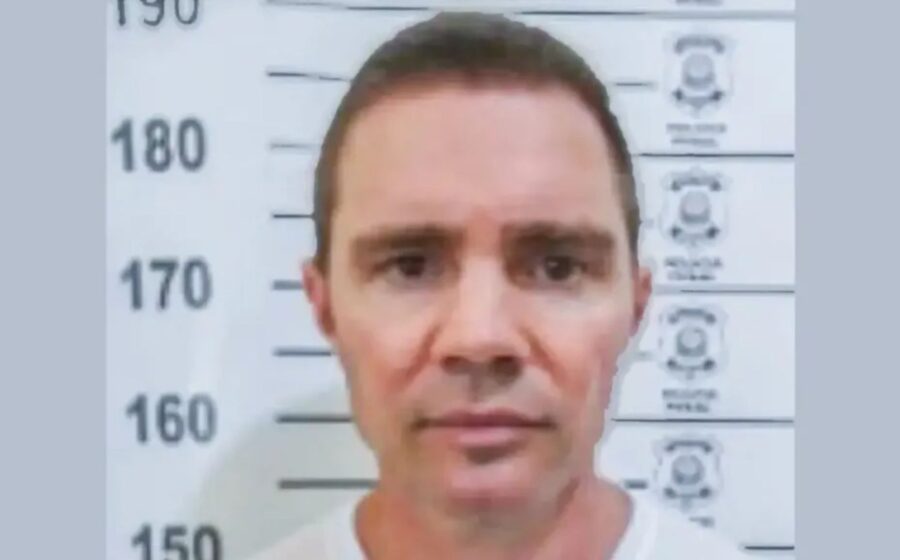 Celular apreendido pela Polícia Federal com laudo pericial mostrando 657 arquivos alterados após custódia
