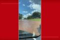 Céu nublado sobre Brasília com nuvens escuras indicando chuva forte no domingo