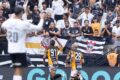 Camisa do Corinthians com espaço de patrocínio vazio à venda por partida em meio a crise financeira tripla