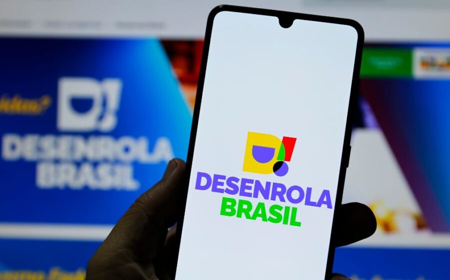 Gráfico mostra montanha de dívidas R$ 90 bi com selo Desenrola 3.0 e consumidor endividado